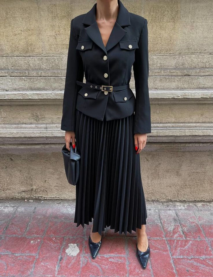 Elizabeth Belted Blazer Jacket & Pleated Skirt Sets Black - L