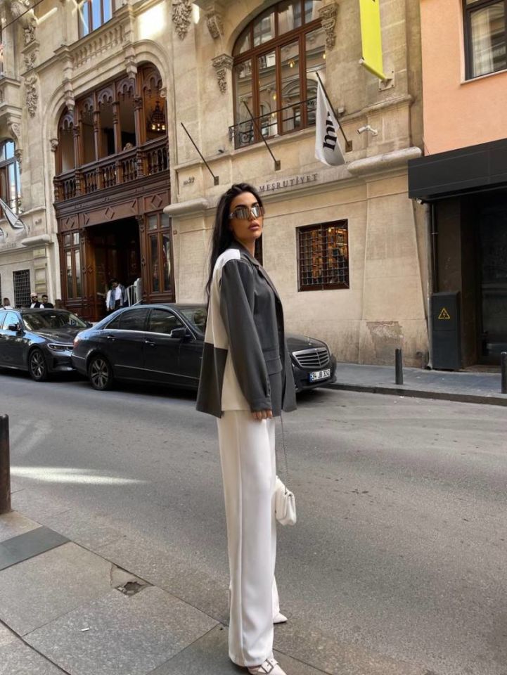 Cool Two-Tone Blazer Jacket